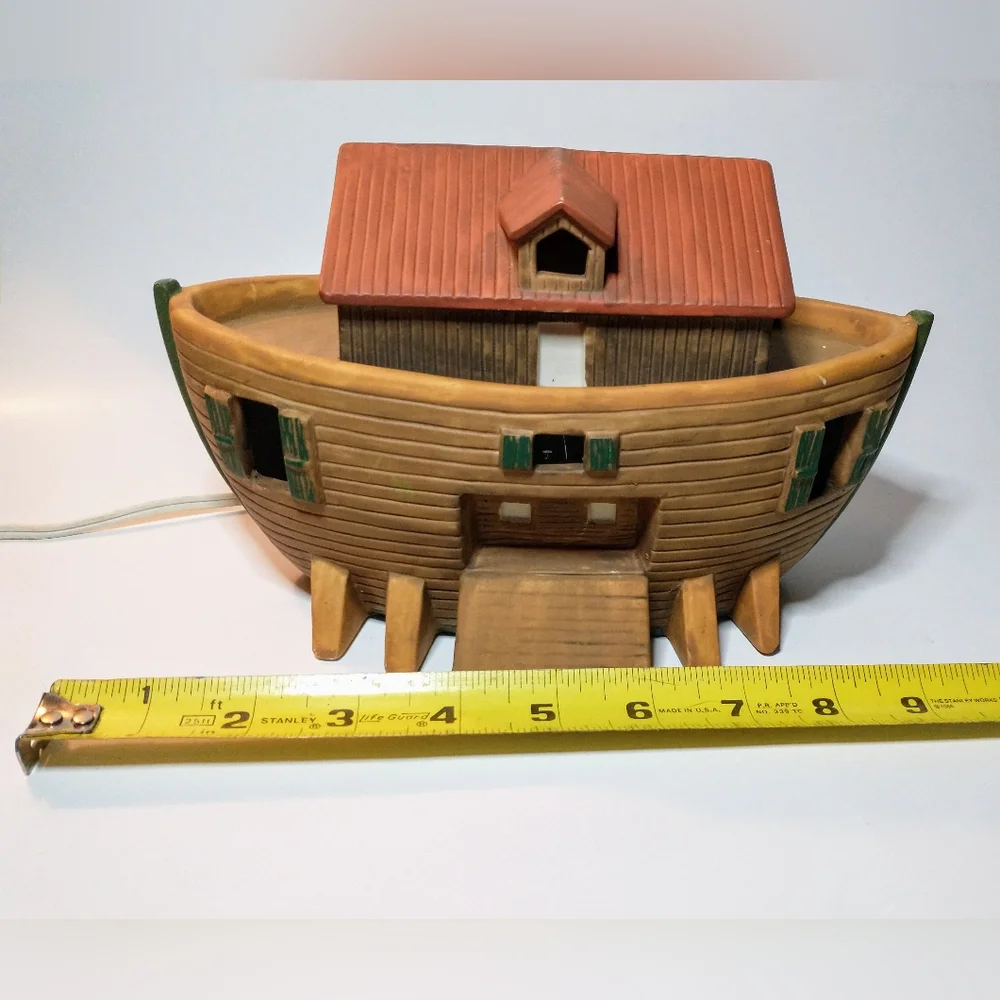 Noah’s Ark Night Light Boat Figurine by Figi Graphic 1998 Tested Works Religious